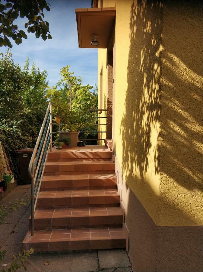 Lovely Studio In Cannstatt Stuttgart Exterior photo
